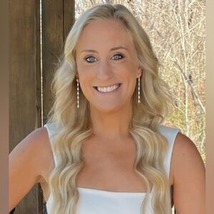 Meet your Posher, Christine